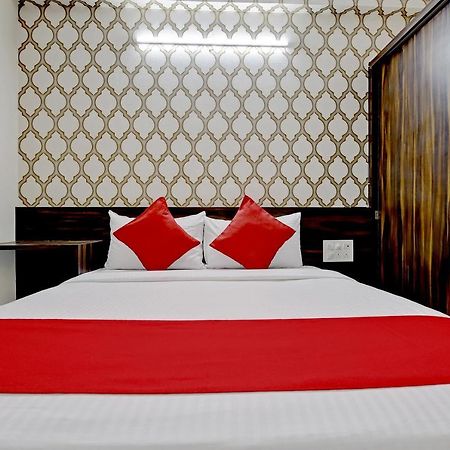 Oyo Flagship Varcity Pearl Near Nexus Mall Koramangala Bangalore Eksteriør billede